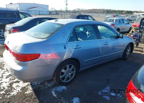 2005 Honda Accord 3.0 Ex z USA, uszkodzony, nr VIN 1HGCM66535A043872